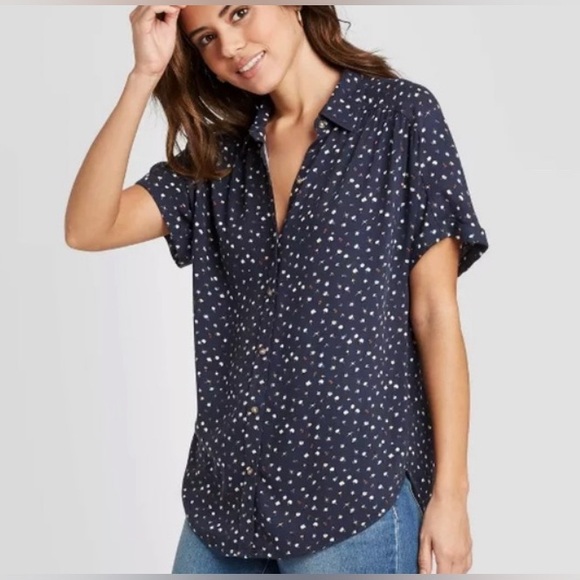 Universal Thread button-up shirt - Picture 1 of 3